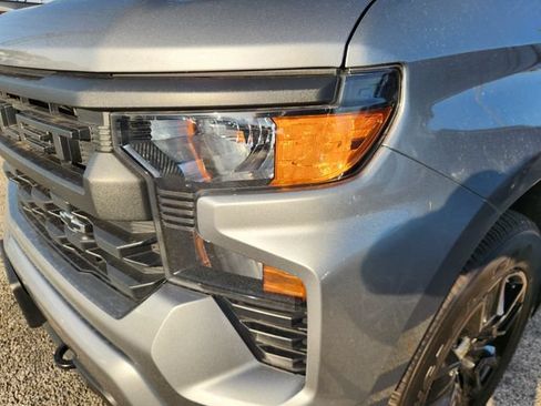 Used 2024 Chevrolet Silverado 1500 Custom w/ LPO, Dark Essentials Package RWD image 6