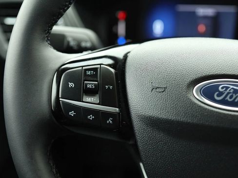 Used 2025 Ford Escape Active w/ Cold Weather Package AWD/4WD image 19