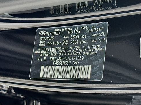 New 2026 Hyundai Elantra Sport image 22