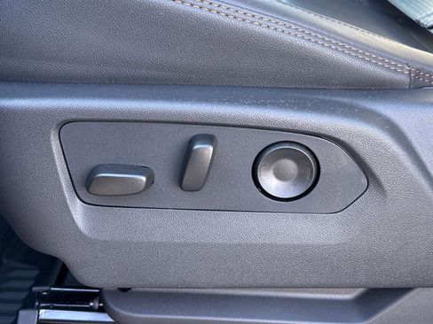 New 2026 GMC Sierra 2500 AT4 image 18