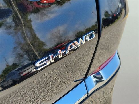 Used 2023 Acura MDX SH-AWD w/ Technology Package image 7