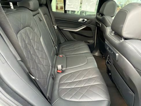 Used 2023 BMW X5 xDrive40i image 12