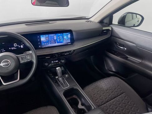 Used 2026 Nissan Kicks SV FWD image 22