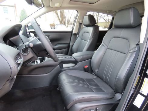 Certified 2024 Honda HR-V EX-L image 12