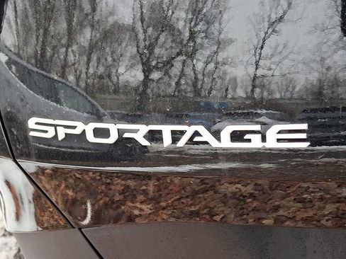 New 2026 Kia Sportage EX image 4
