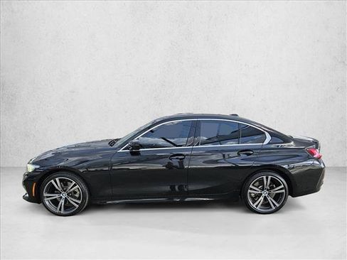 Used 2024 BMW 330i Sedan w/ Premium Package RWD image 8