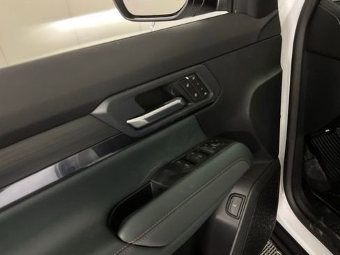 New 2026 GMC Terrain AT4 w/ Convenience Package III AWD/4WD image 29