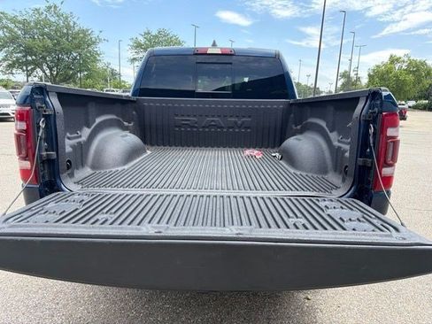 Used 2022 RAM 1500 Laramie AWD/4WD image 16