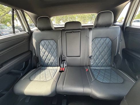 New 2026 Volkswagen Atlas Cross Sport SEL Premium R-Line AWD/4WD image 13