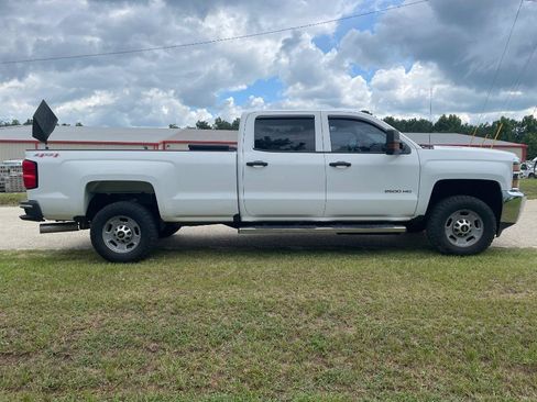 Used 2016 Chevrolet Silverado 2500 W/T w/ WT Convenience Package AWD/4WD image 5