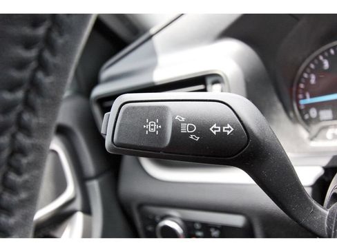 Used 2023 Ford Explorer XLT RWD image 19