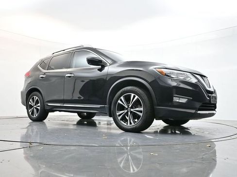 Used 2017 Nissan Rogue SL w/ SL Premium Package image 38