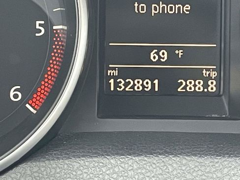 Used 2013 Volkswagen Jetta TDI FWD image 21