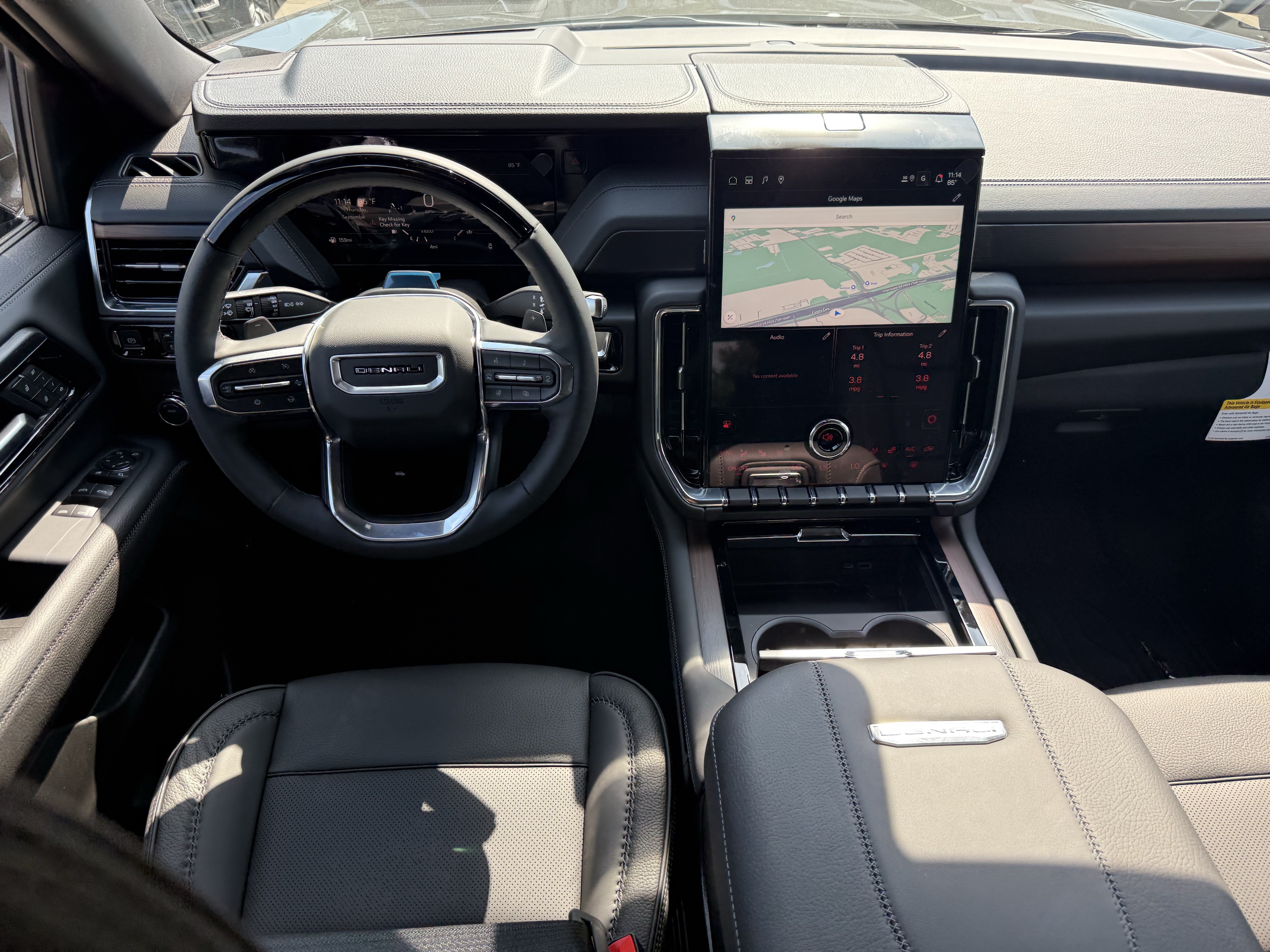 New 2027 GMC Yukon Denali w/ Sun & Power Step Package RWD image 11