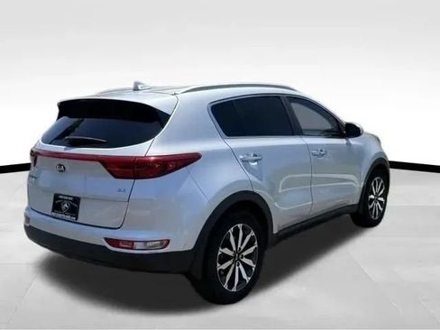 Used 2017 Kia Sportage EX FWD image 6