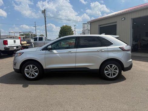 Used 2018 Ford Edge SEL w/ Equipment Group 201A AWD/4WD image 6