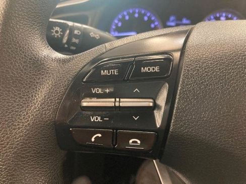 Used 2019 Hyundai Elantra SE w/ Cargo Package FWD image 27