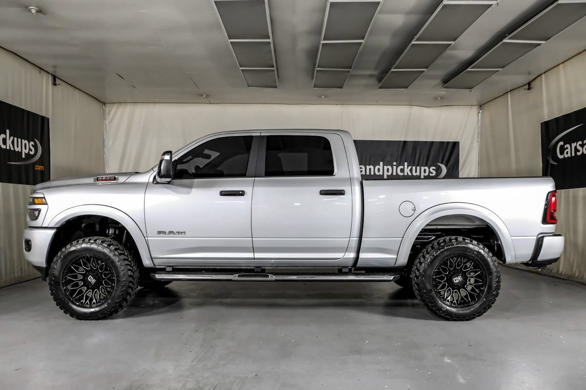 Used 2026 RAM 2500 Big Horn AWD/4WD image 12