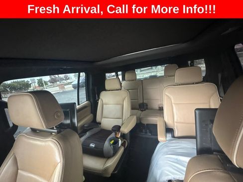 Used 2021 Chevrolet Suburban Premier w/ Premium Package AWD/4WD image 14