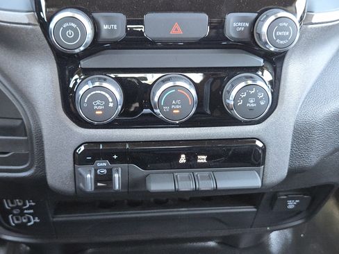 New 2026 RAM 2500 Tradesman w/ Chrome Appearance Group image 15