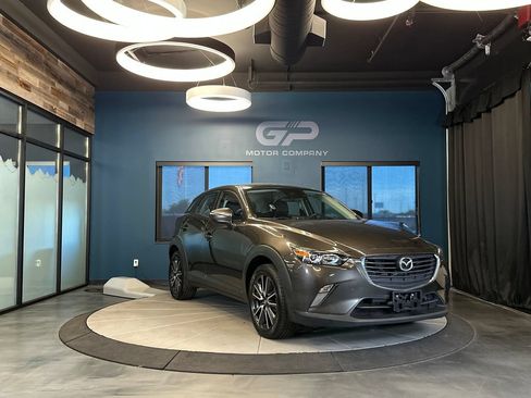Used 2018 MAZDA CX-3 Touring AWD/4WD image 1