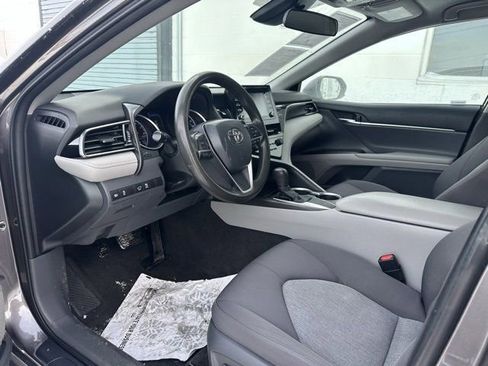 Used 2021 Toyota Camry LE image 15