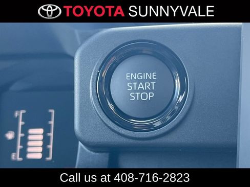 Used 2026 Toyota Tacoma SR5 AWD/4WD image 25
