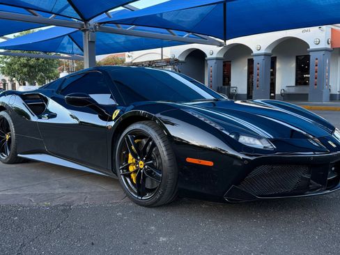 Used 2018 Ferrari 488 Spider RWD image 8