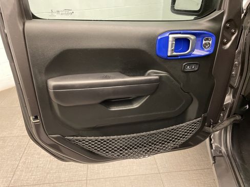 Used 2018 Jeep Wrangler Unlimited Sport S image 14