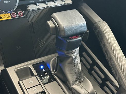 New 2026 Toyota 4Runner TRD Off-Road Premium image 25