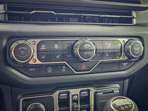 Certified 2024 Jeep Wrangler Sport S image 24