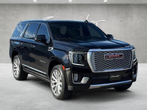 Used 2022 GMC Yukon Denali image 2