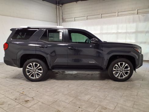 New 2026 Toyota 4Runner Limited image 10