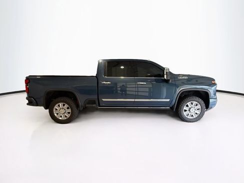 Certified 2024 Chevrolet Silverado 3500 High Country w/ Technology Package image 7