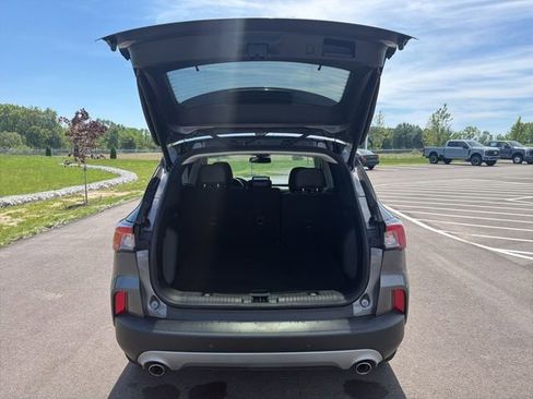 Used 2021 Ford Escape Titanium AWD/4WD image 11