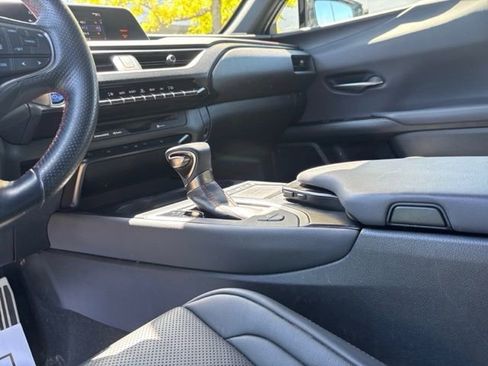 Used 2020 Lexus UX 250h F Sport w/ F Sport Premium Package AWD/4WD image 20