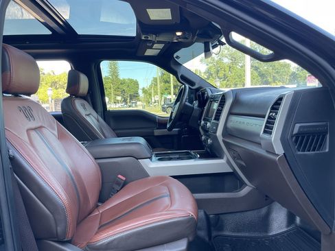 Used 2021 Ford F450 King Ranch w/ King Ranch Ultimate Package AWD/4WD image 23