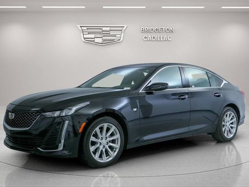 Used 2024 Cadillac CT5 Luxury w/ Cold Weather Package AWD/4WD image 3