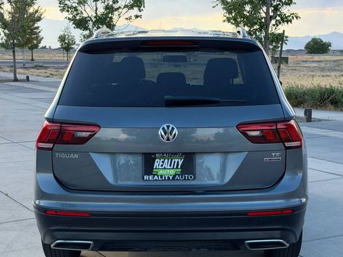 Used 2018 Volkswagen Tiguan S w/ 3rd Row Seat Package AWD/4WD image 7