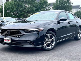 Used 2024 Honda Accord EX video 1