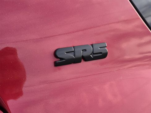 Used 2021 Toyota 4Runner SR5 Premium image 31