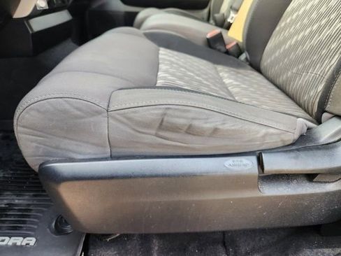 Used 2019 Toyota Tundra SR5 image 22