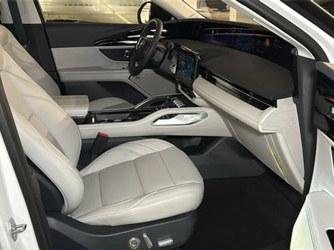 New 2026 Lincoln Nautilus Premier w/ Equipment Group 102A image 7