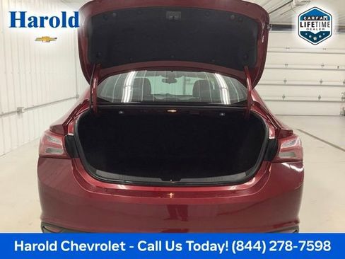Used 2019 Chevrolet Malibu LT image 5