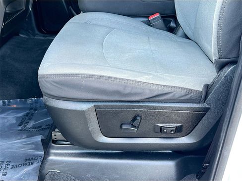 Used 2023 RAM 3500 Big Horn w/ Level 1 Equipment Group image 18