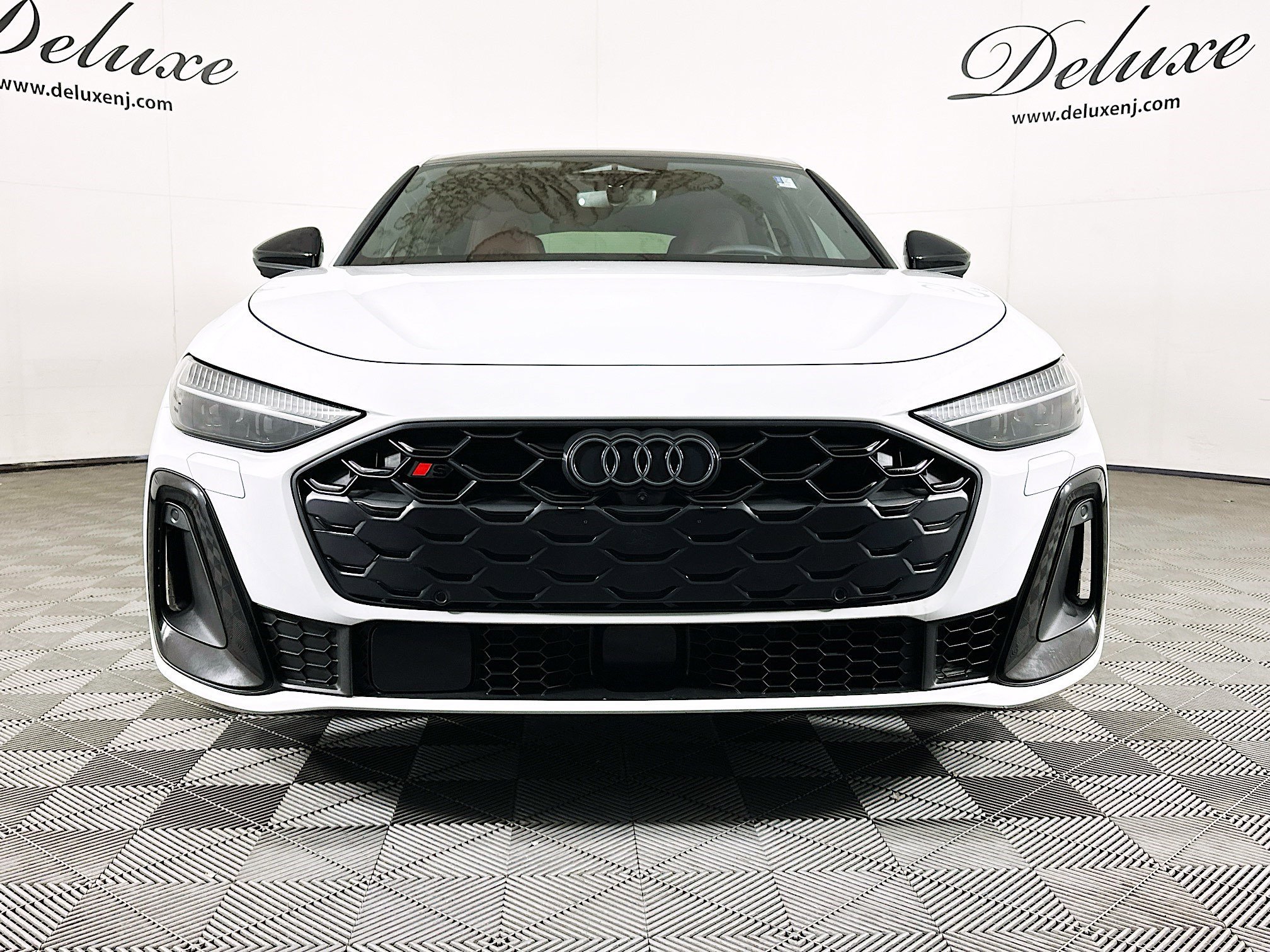 Used 2025 Audi S5 Premium Plus w/ Premium Plus Package AWD/4WD image 2
