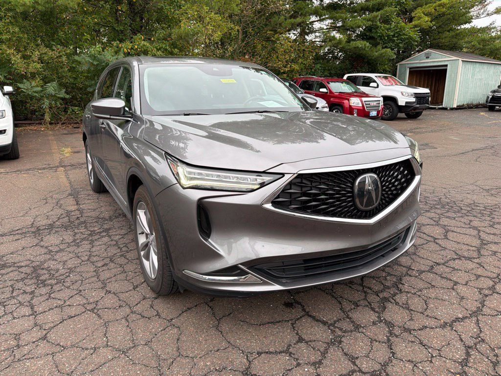 Used 2023 Acura MDX SH-AWD image 2