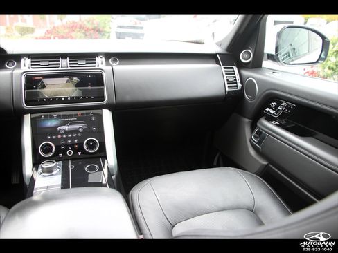 Used 2019 Land Rover Range Rover HSE AWD/4WD image 30