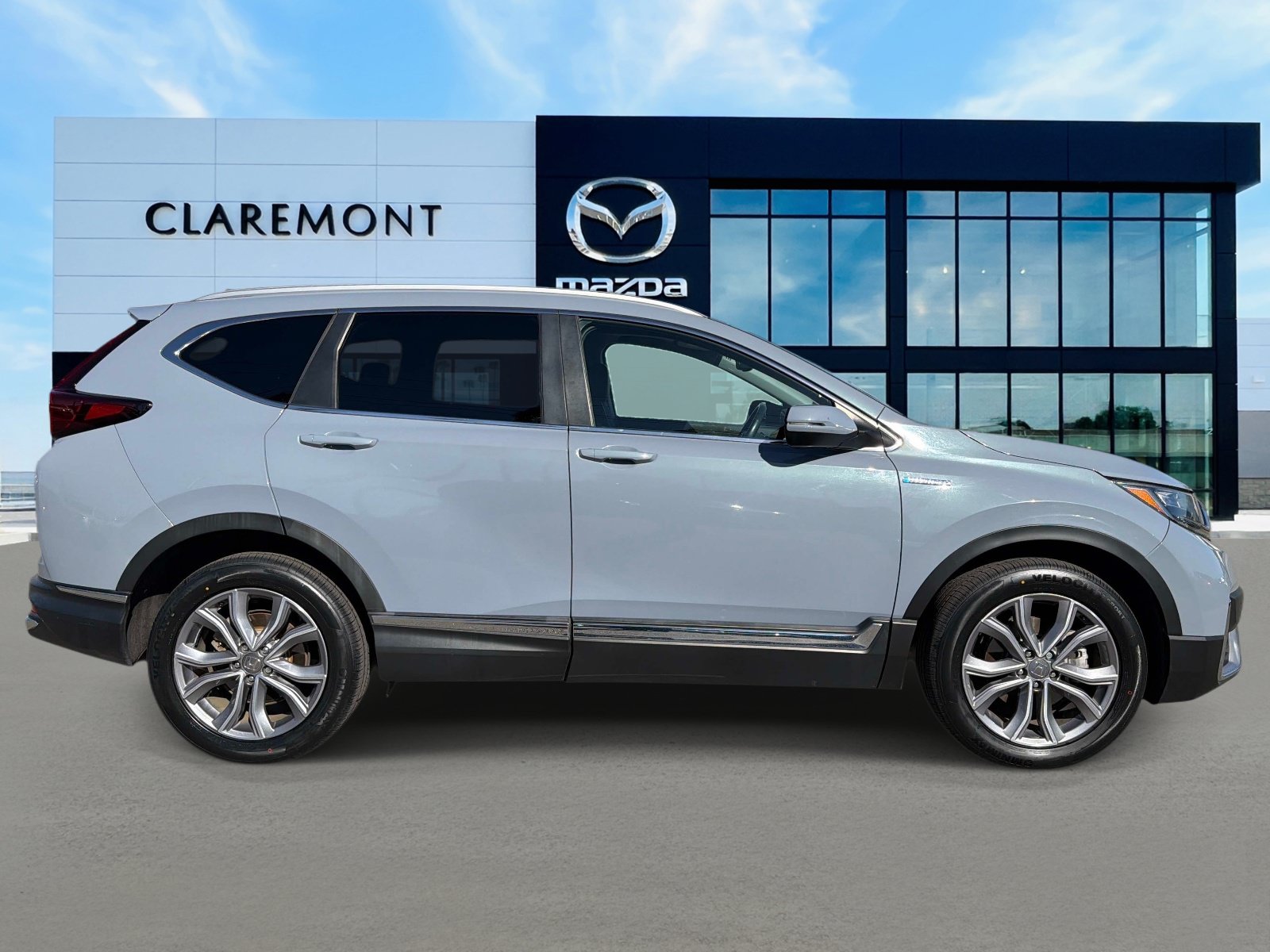 Used 2021 Honda CR-V Touring image 4