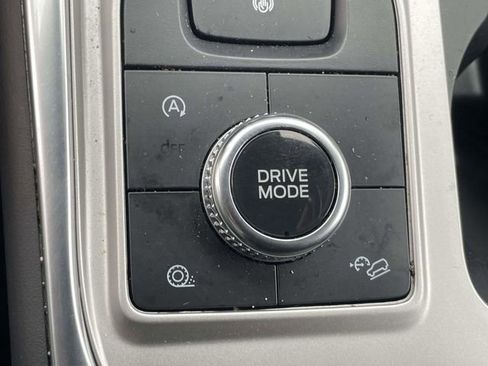 Certified 2023 Ford Explorer XLT w/ Equipment Group 202A image 25